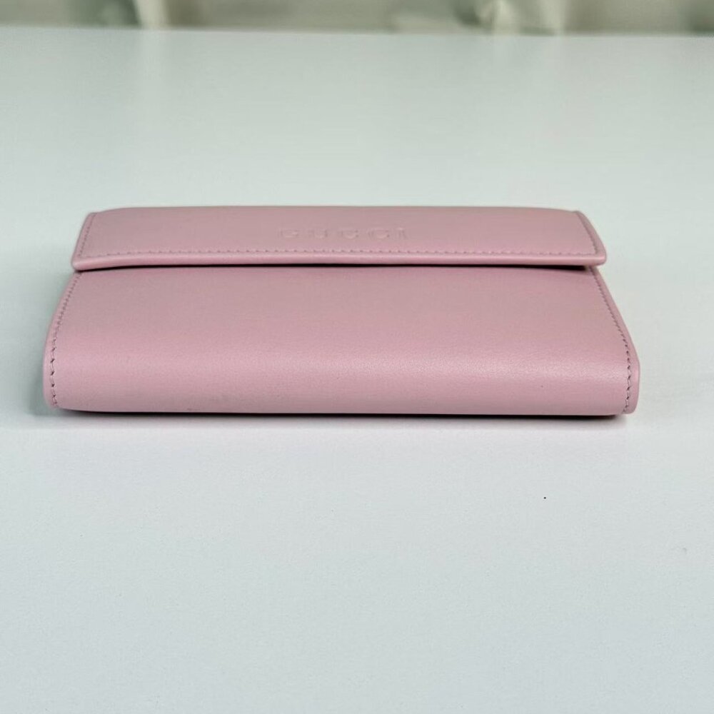 Gucci Pink Leather Small Wallet Elegant with Classic Logo Design Compact - Picture 6 of 8